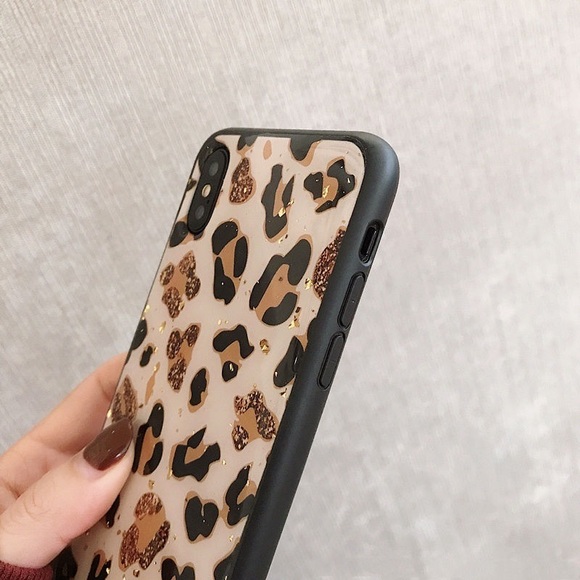 Gorgeous Leopard iPhone Case with Glitter - Picture 8 of 10